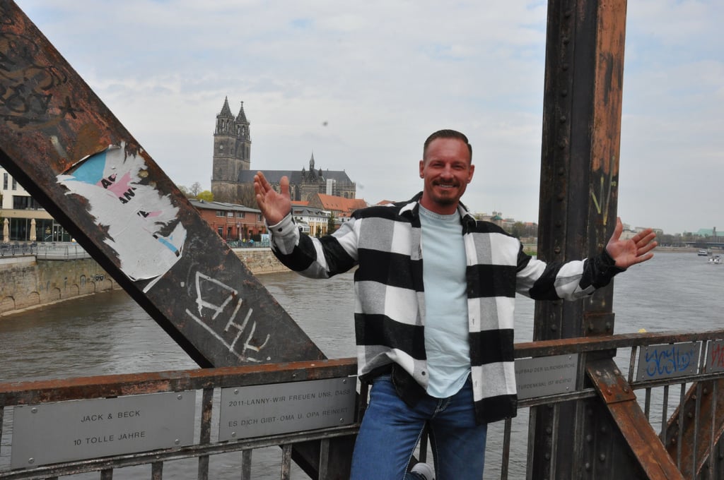 Reality-TV-Star Denny Heidrich zieht für sein neues Business von Berlin nach Magdeburg.