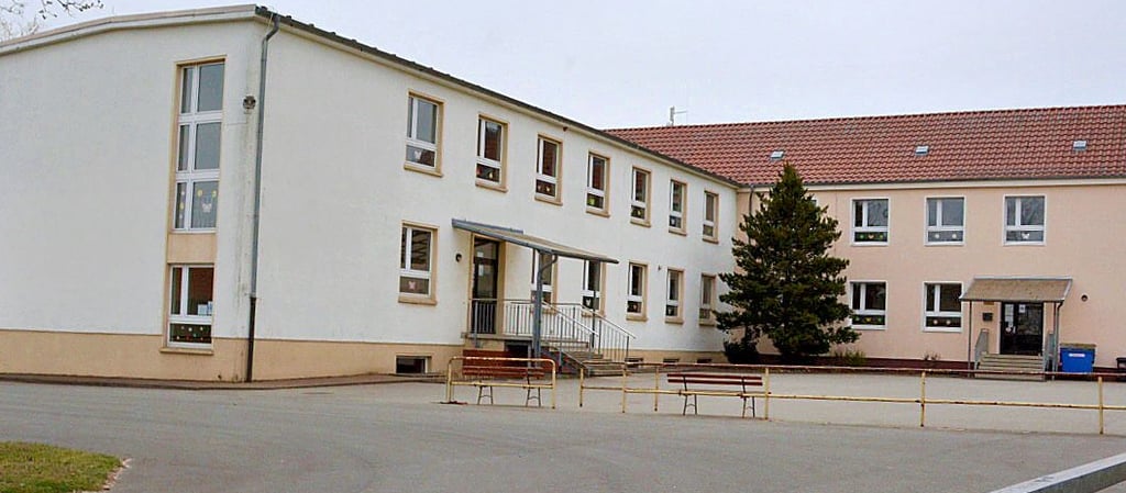 Wie geht es mit der Kuseyer Grundschule weiter? Der örtliche Sportverein sieht sich bei einer möglichen Schließung gefährdet.