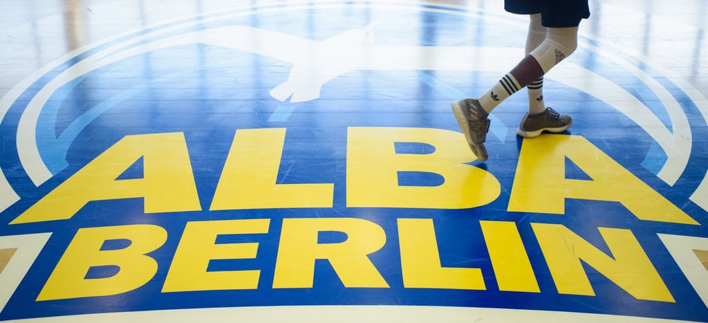 Alba Berlin bietet sein digitales Mitmach-Bewegungsprogramm jetzt auch auf Ukrainisch an.