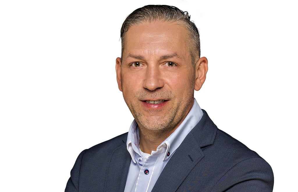 Der 55-jährige Unternehmer Kay Watermann hatte bereits 2015 Anlauf genommen, um auf den Chefsessel ins Hecklinger Rathaus zu kommen. Am 8. Mai versucht er es erneut.