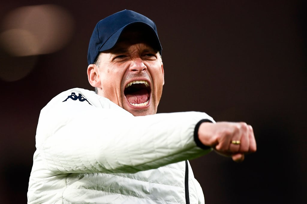 Alexander Blessin feiert seinen zweiten Sieg als Genua-Trainer.