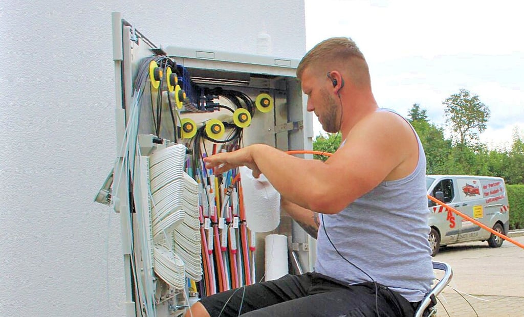 Die Arbeiten am kommunalen Breitbandnetz in der Niederen Börde sind abgeschlossen.