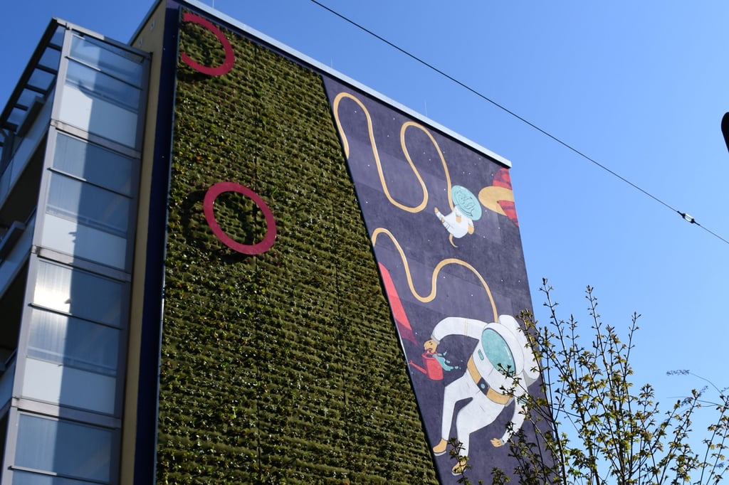 Die Grüne Wand in Magdeburg-Stadtfeld.