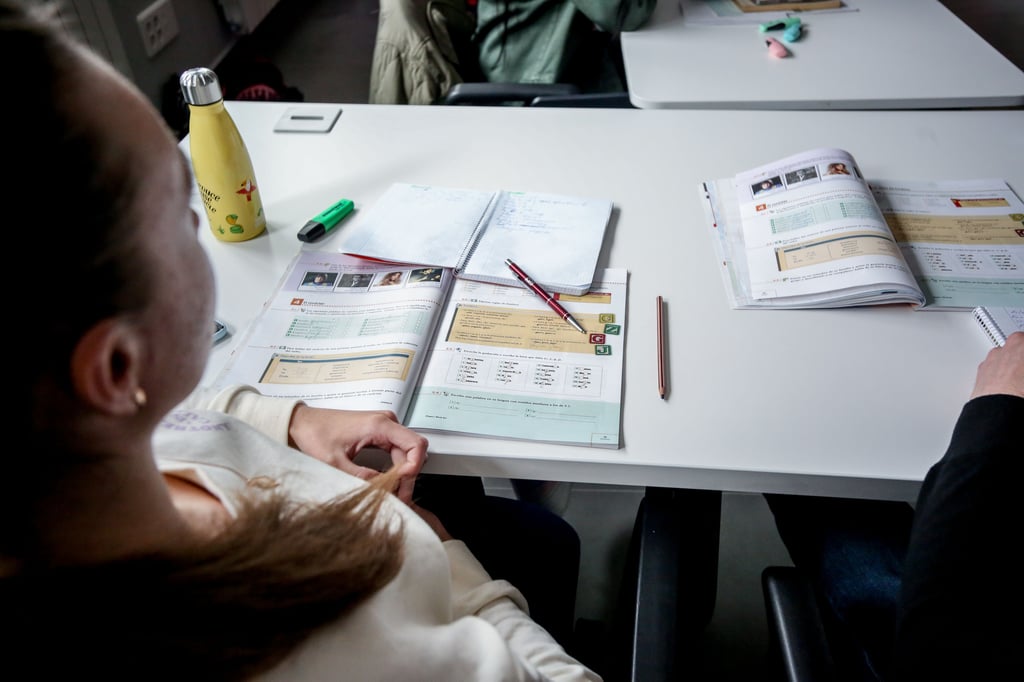 Symbolfoto - Unterricht für die ukrainischen Kinder und Jugendlichen wird organisiert.