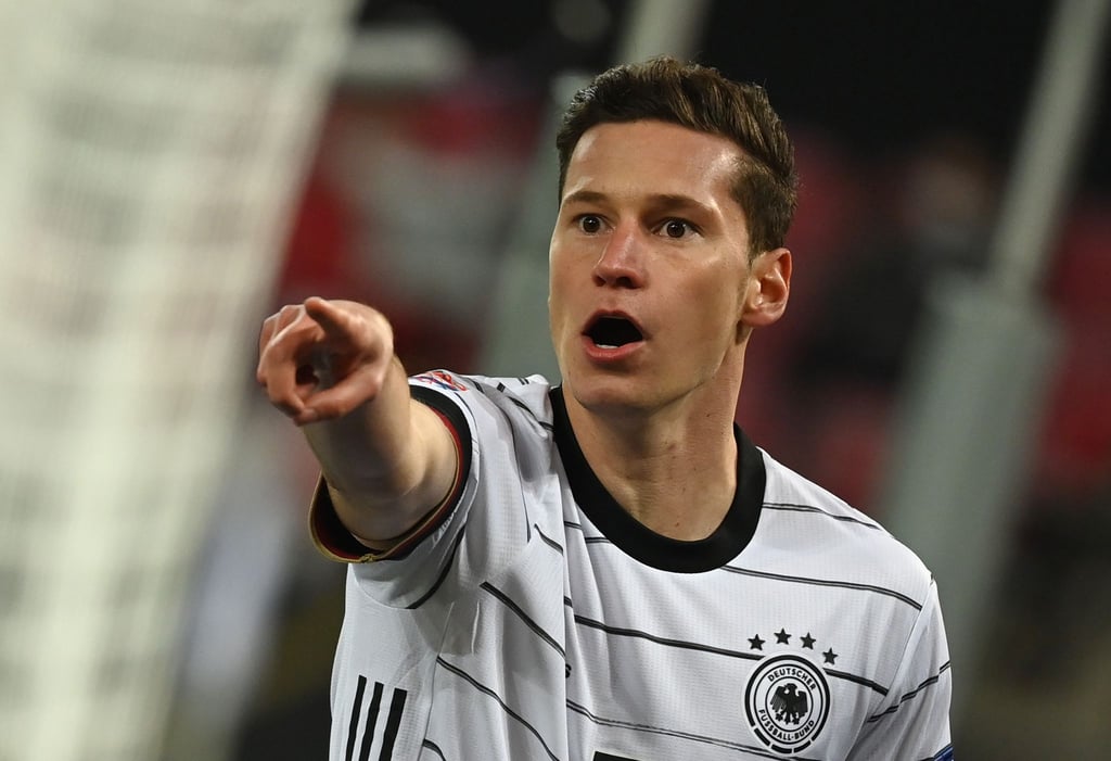 Nationalspieler Julian Draxler und seine Partnerin Sethanie Taing werden Eltern.