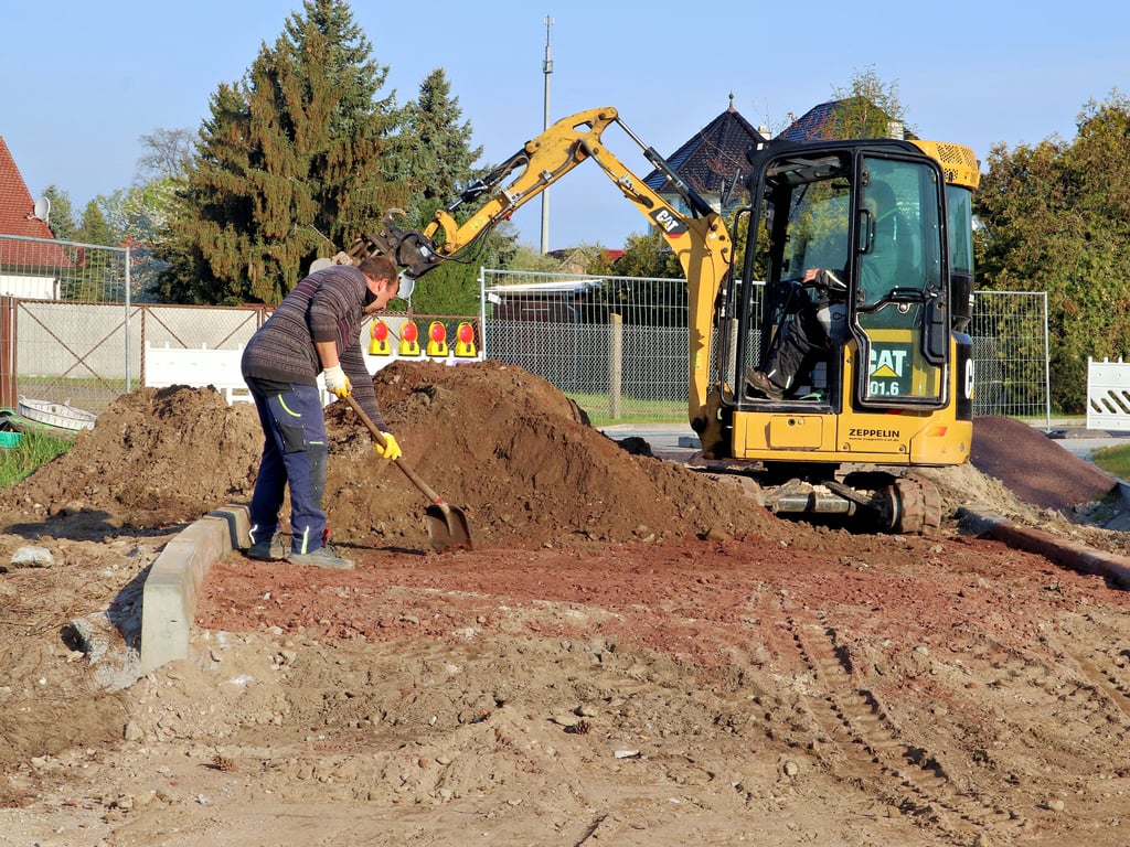 In Hohenseeden laufen die Arbeiten im zweiten Bauabschnitt der Sanierung der Straße „Zum Kulturhaus“.