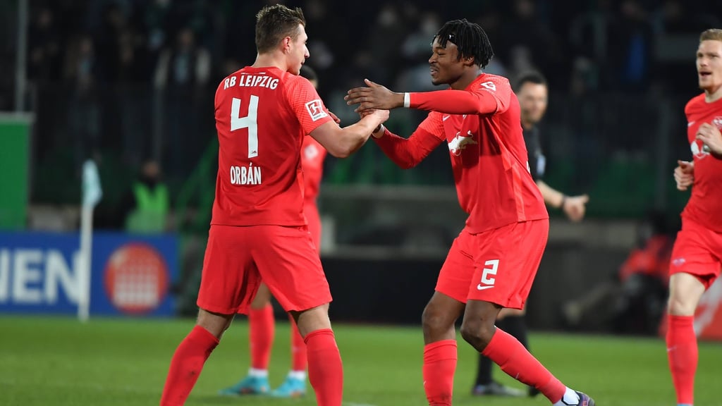 Mohamed Simakan und Willi Orban fehlen RB Leipzig.