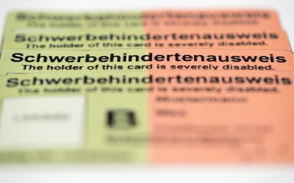 Befristete Schwerbehindertenausweise gelten für höchstens fünf Jahre.