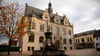 Das Rathaus von Schönebeck im Herbst 2021. Dort ist die  Amtskette des Oberbürgermeisters zu Hause.