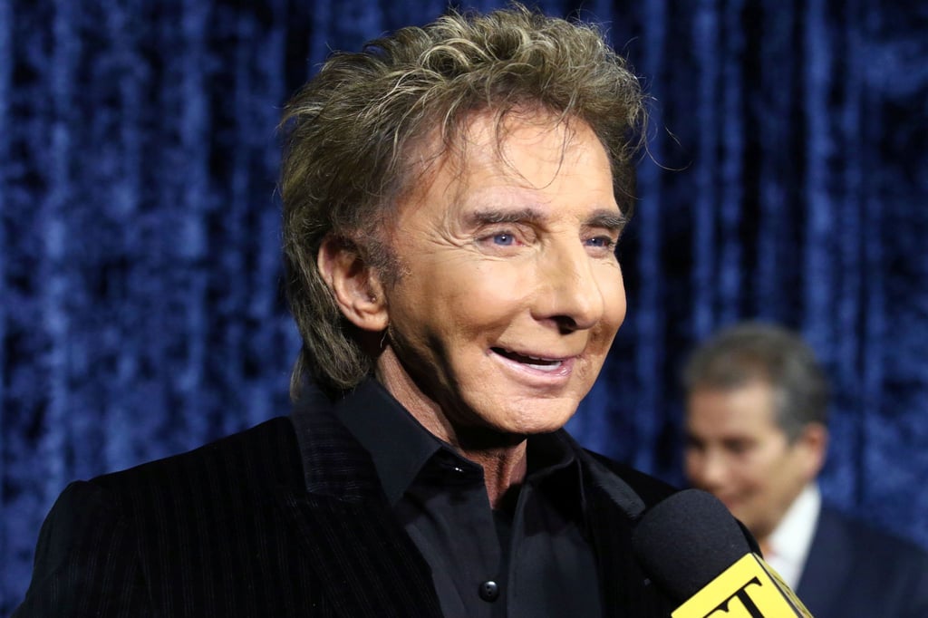 Barry Manilow lässt die deutsche Vokalgruppe Comedian Harmonists in New York wieder auferstehen.