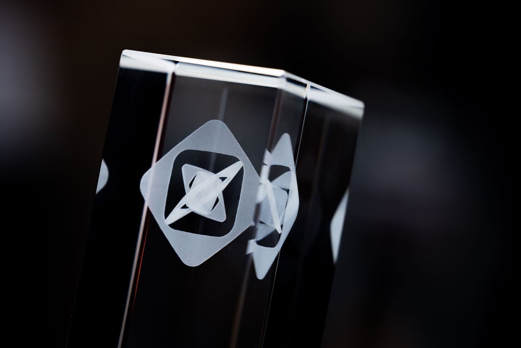 Eine Trophäe bei der Verleihung des Grimme Online Awards. Der undotierte Grimme Online Award gilt als wichtigste deutsche Auszeichnung für herausragende Online-Publizistik.