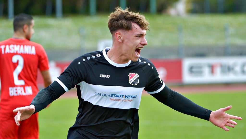 Tim Heike hatte das wichtige 1:0 gemacht. Am Ende gewannen die Germanen mit 3:0 Toren und haben damit den Klassenerhalt so gut wie sicher. Bei den Kaderplanungen für die neue Regionalligasaison spielt Heike eine wichige Rolle.