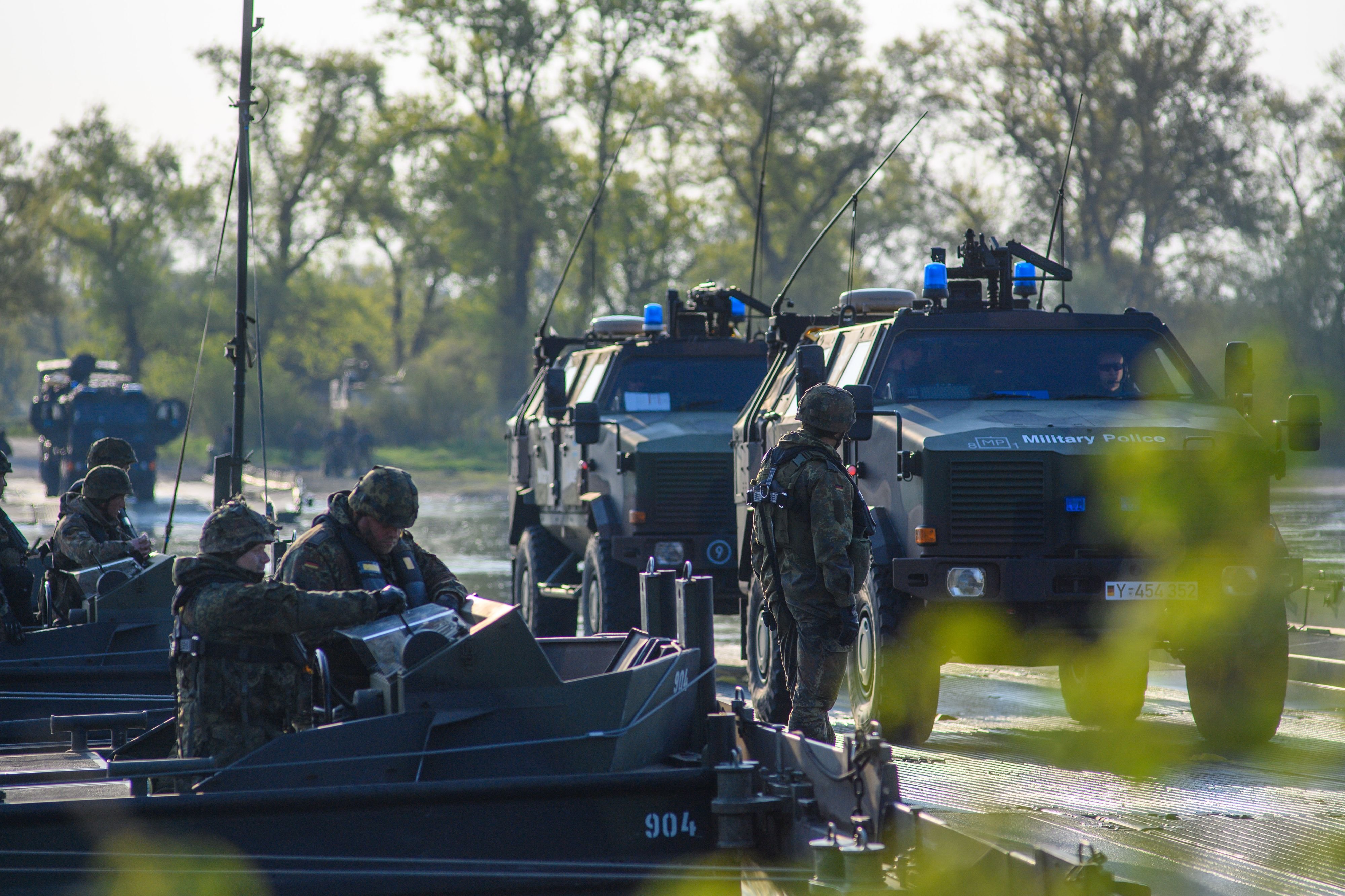 Bundeswehr: Übung Im Nördlichen Sachsen-Anhalt Mit 600 Soldaten An Der Elbe