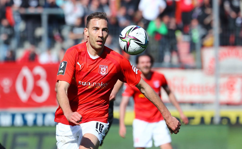 Michael Eberweins Zukuft ist geklärt - und sie liegt nicht beim Halleschen FC.