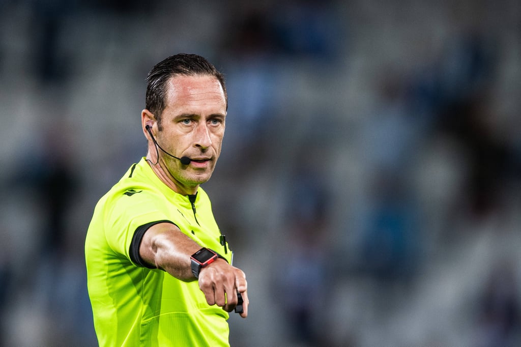 Ein waschechter Portugiese: Schiedsrichter Artur Soares Dias.