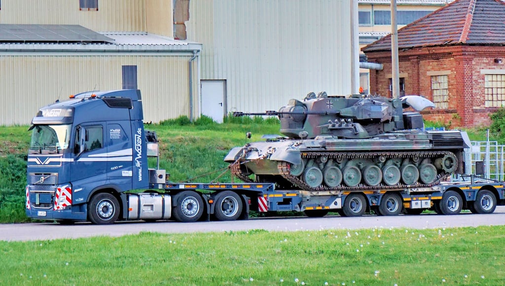Einer der Gepard-Panzer auf dem Gelände des früheren Steingutwerks in Wallhausen.