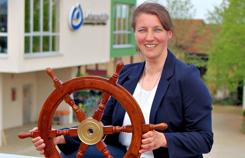 Die studierte Betriebswirtschaftlerin und neue Geschäftsführerin der Lebenshilfe Köthen, Susann Steinecke, hält das Schiff auf Kurs.