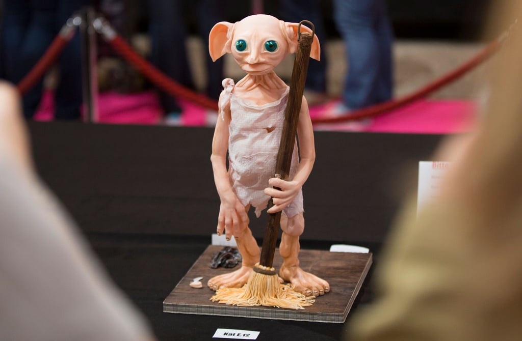 Der Dobby-Kult treibt nicht nur in Großbritannien wilde Blüten: Auch hierzulande gibt es Fans, die dem Harry-Potter-Hauself huldigen - beispielsweise in Torten-Form. (Archivbild)