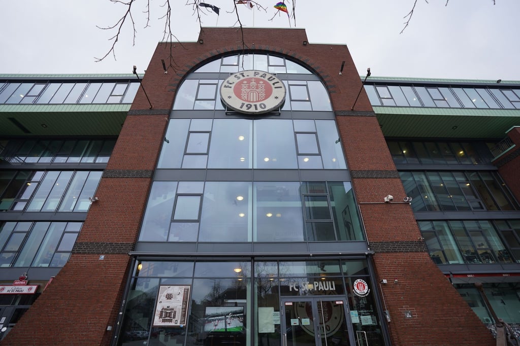 Beim FC St. Pauli gab es weitere positive Corona-Schnelltests.