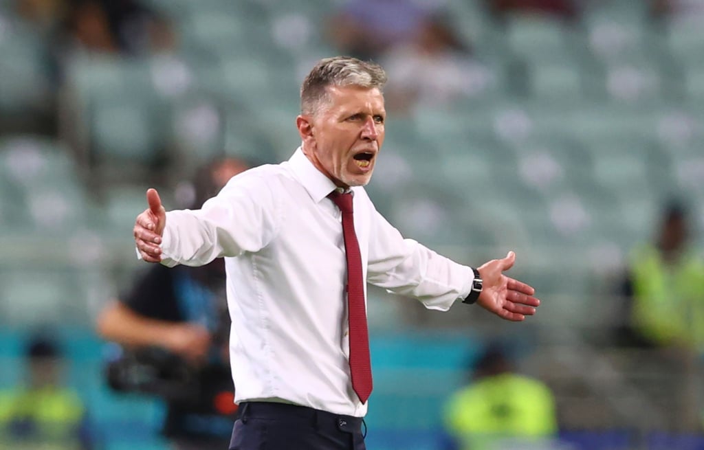 Jaroslav Silhavy bleibt weiterhin tschechischer Fußball- Nationaltrainer.