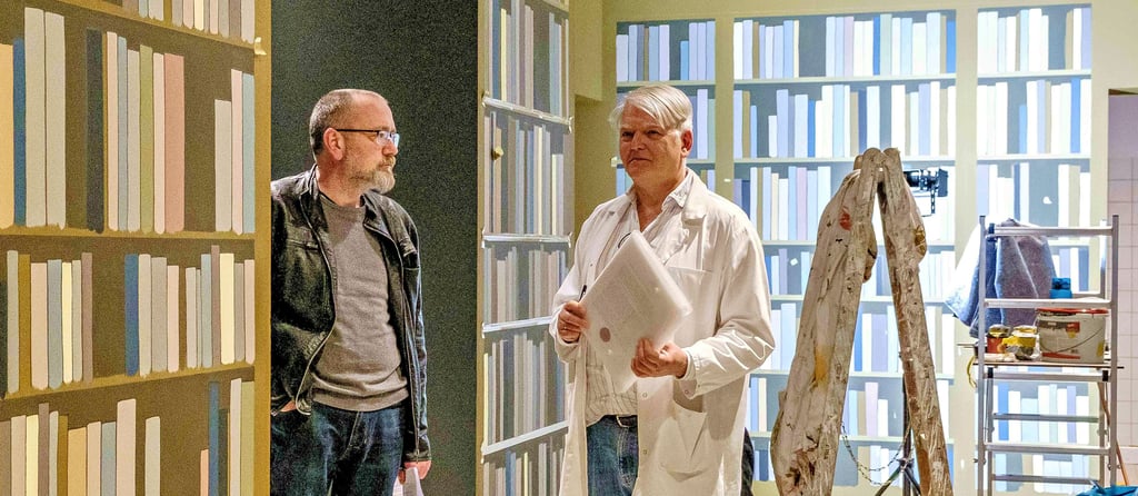 Autor trifft Designer: Andreas Hillger (l.) und Konrad Kühn im Augusteum Wittenberg. Dort entsteht ein besonderes Escape-Spiel.