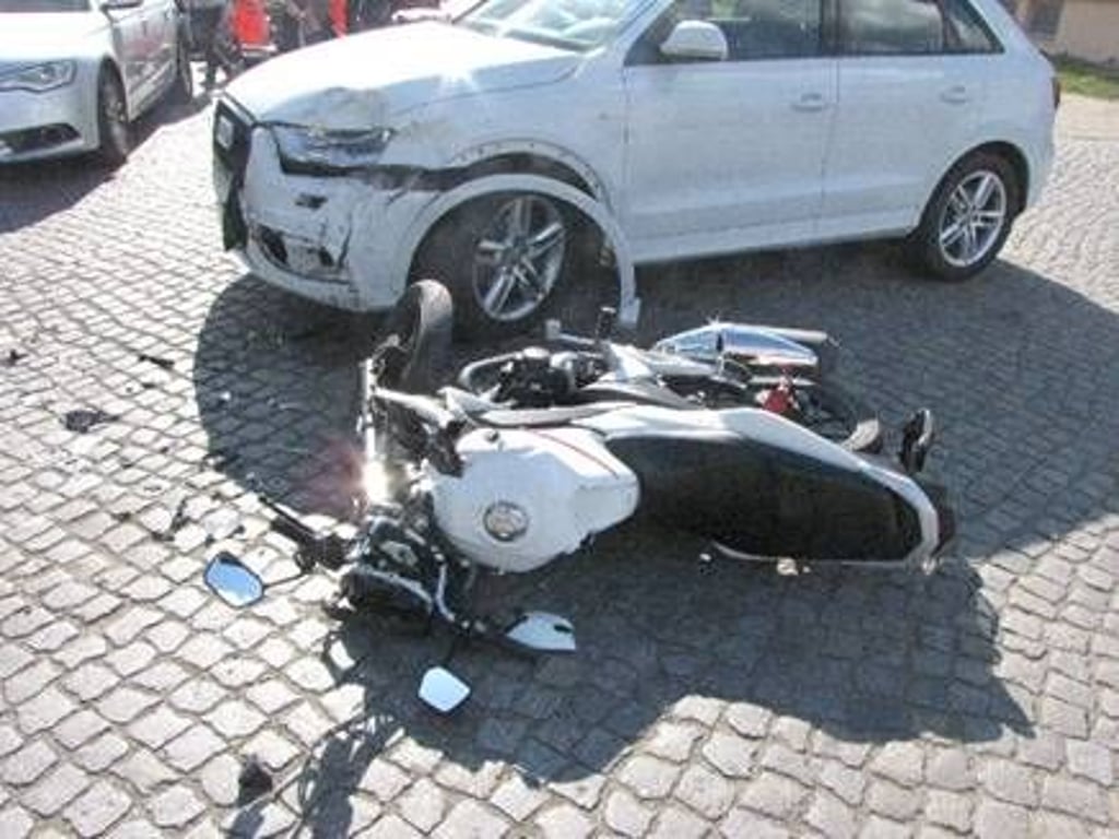 Beide Fahrzeuge wurden in Stendal beschädigt.