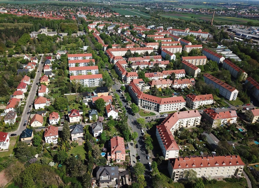 Der Landrain im Norden der Stadt aus der Vogelperspektive. Dort erhöht die HWG die Mieten teilweise um bis zu 20 Prozent.