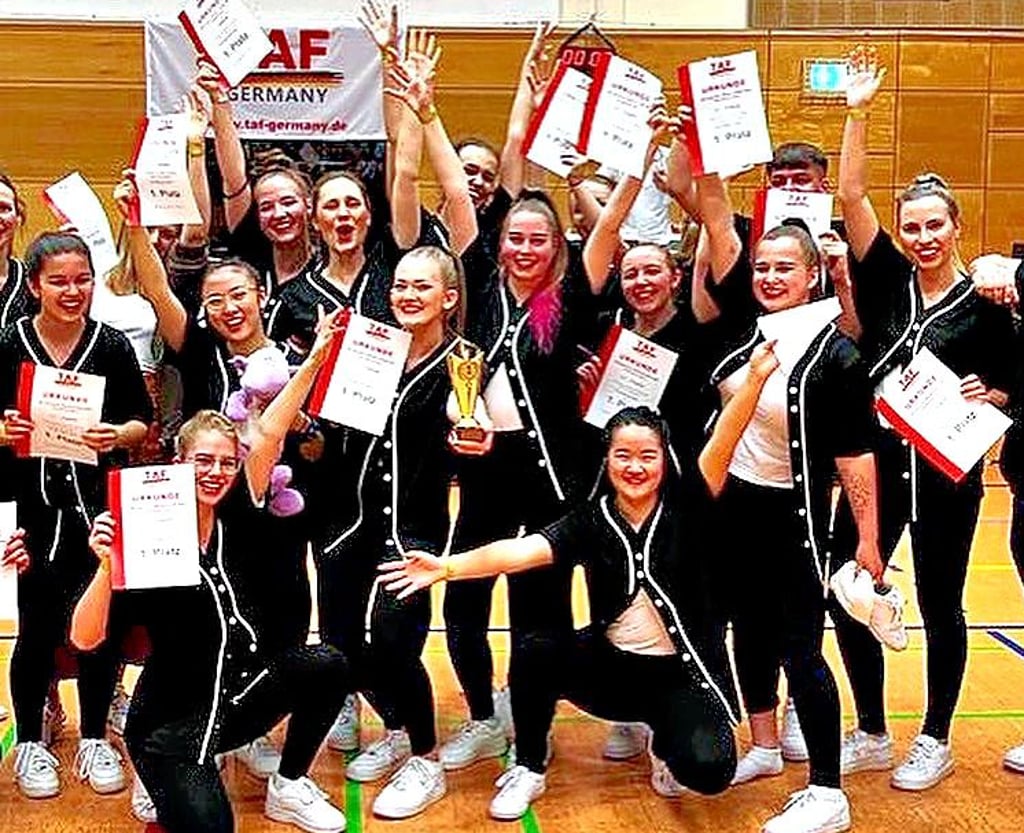 So seh’n Siegerinnen aus: Die Magdeburger Streetdance-Formation „D.C. Originals“ wurde deutscher Meister.