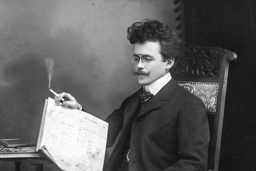Walther Götze in seiner Zeit als Kapellmeister