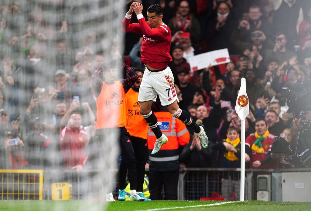 Cristiano Ronaldo feiert seinen Treffer für Manchester United.