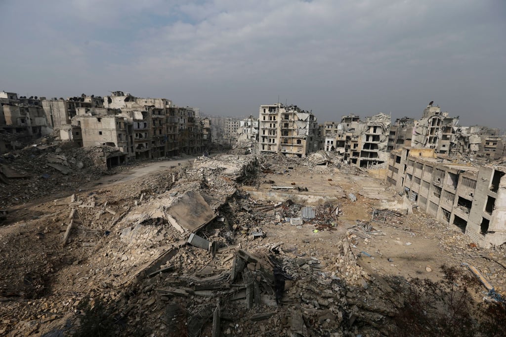 Im Krieg zerstörte Häuser in Aleppo (Syrien).