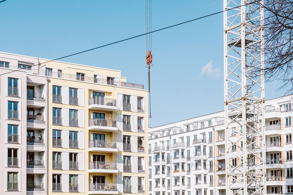 In Immobilien investieren, ohne Eigentümer zu sein: Offene Immobilienfonds bieten genau das.