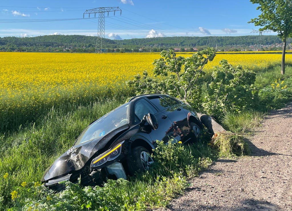 Die Unfallverursacherin wurde im Harz nur leicht verletzt.