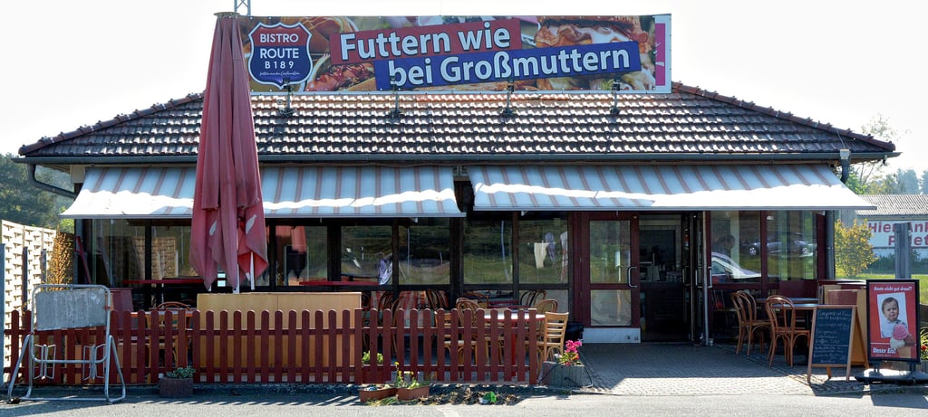 Einst als „Sobos Imbiss“ aus dem Boden gestampft, dann verkauft und verlassen, hat das Bistro an der B189 bei Seehausen als "Route B189“ wieder eröffnet.