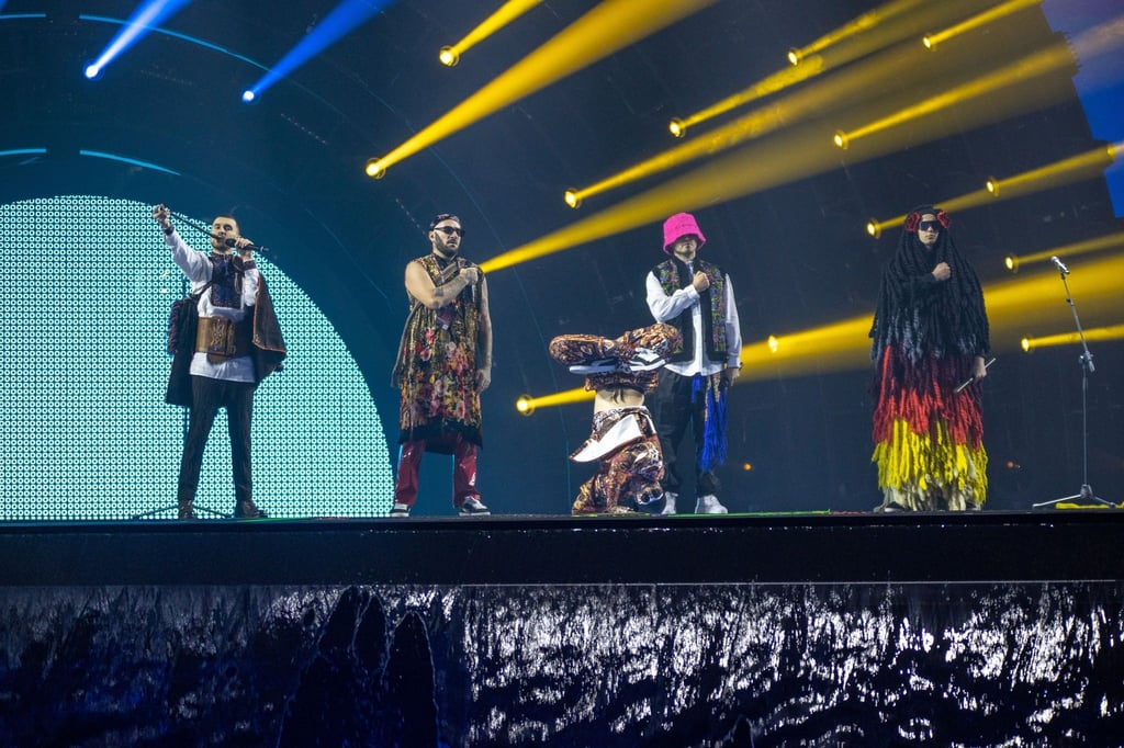 Die ukrainische Band Kalush Orchestra bei ihrer ersten Probe zum Eurovision Song Contest (ESC) in Turin.