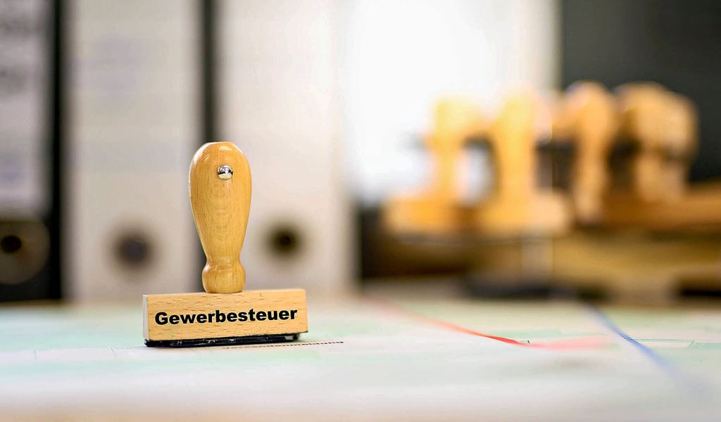 Gewerbesteuer-Plus senkt Dessau-Roßlaus Haushaltsdefizit.