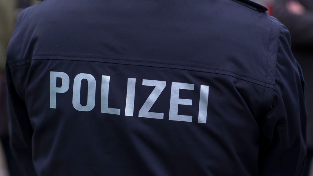 Die Polizei sucht nach einer verschwundenen 14-Jährigen.
