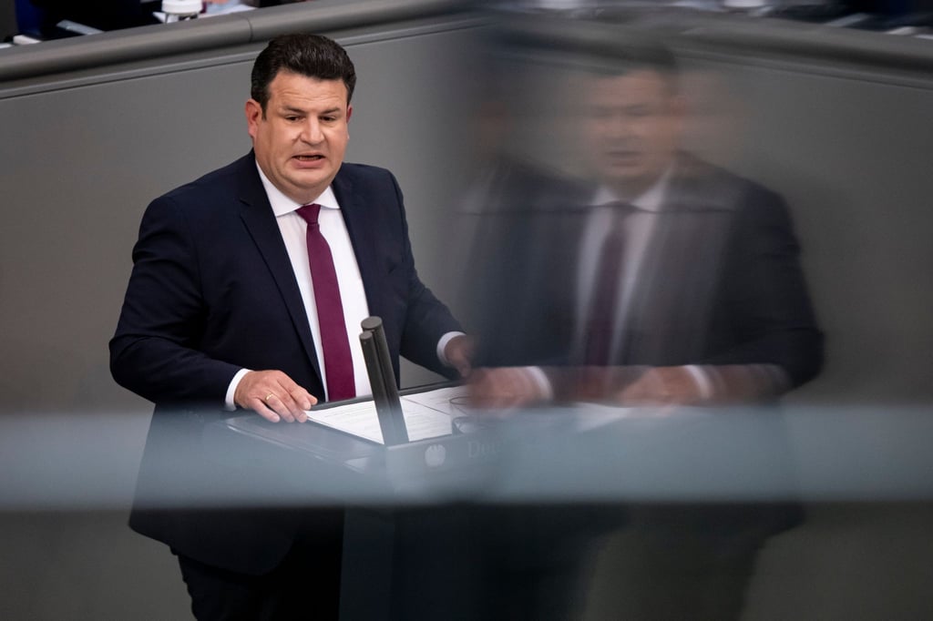 Bundesarbeitsminister Hubertus Heil (SPD) bei einer Debatte im Bundestag.