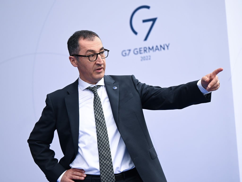 Bundesagrarminister Cem Özdemir beim Treffen der G7-Agrarminister in Stuttgart.