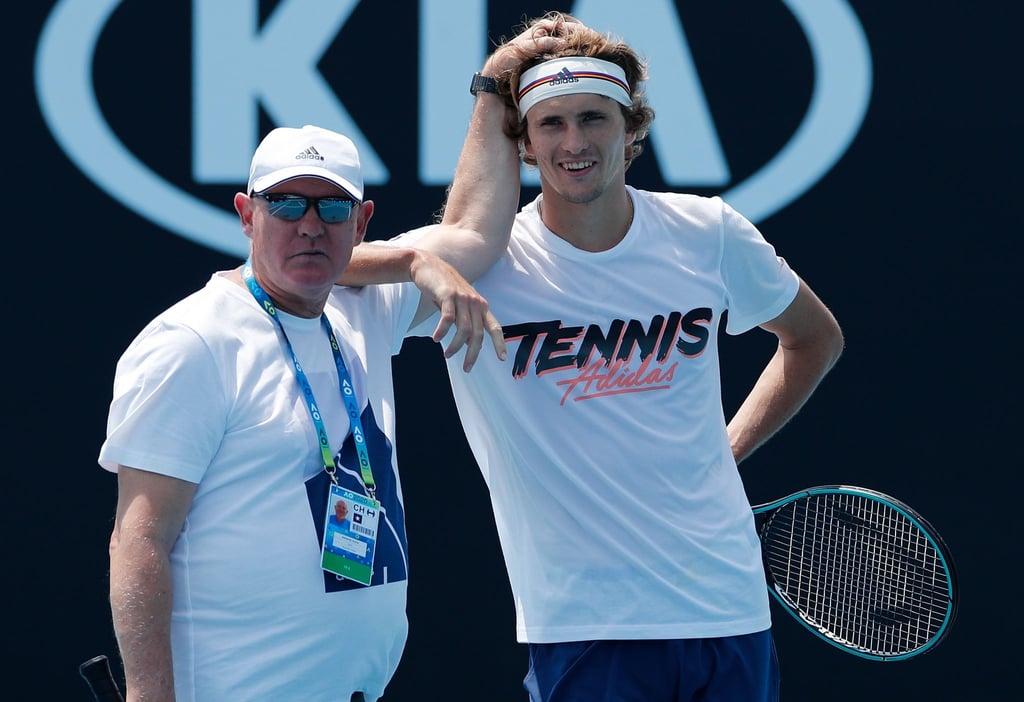 Alexander Zverev und sein Vater Alexander Zverev Sr. (l).