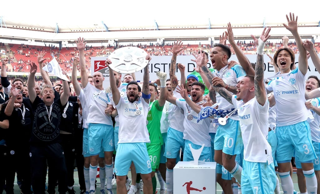 Der FC Schalke 04 wurde Zweitliga-Meister.