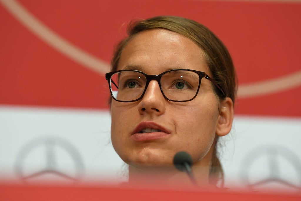 Wurde mit der deutschen Nationalmannschaft Olympiasiegerin, Welt- und Europameisterin und holte zudem Olympia-Bronze: Babett Peter.