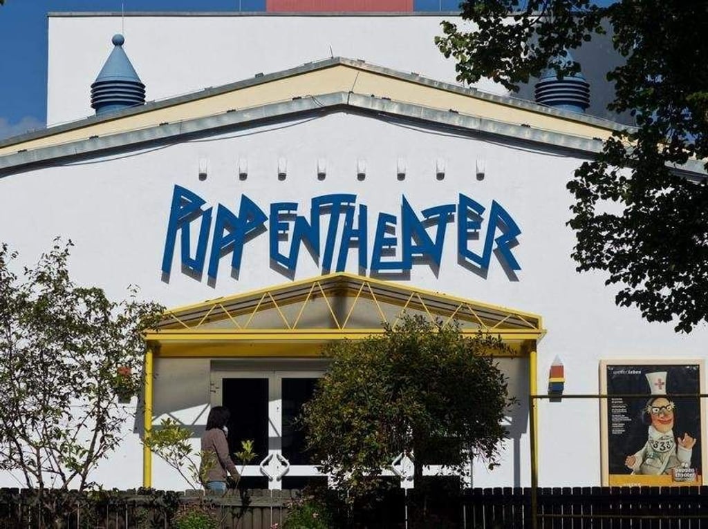 Kleines Haus, große Strahlkraft - das 1958 gegründete Puppentheater Magdeburg. Im Sommer 2023 steht ein Umbruch an der Spitze der erfolgreichen Bühne an.