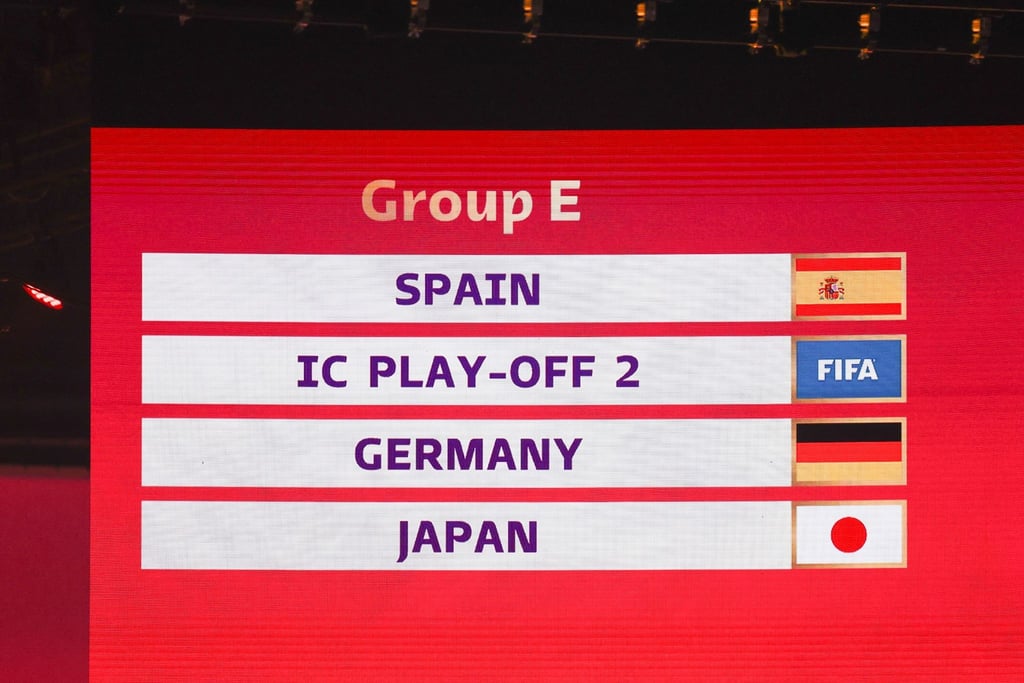 Deutschland trifft bei der WM in der Gruppe E auf Spanien, den Gewinner des Playoffs 2 und Japan.