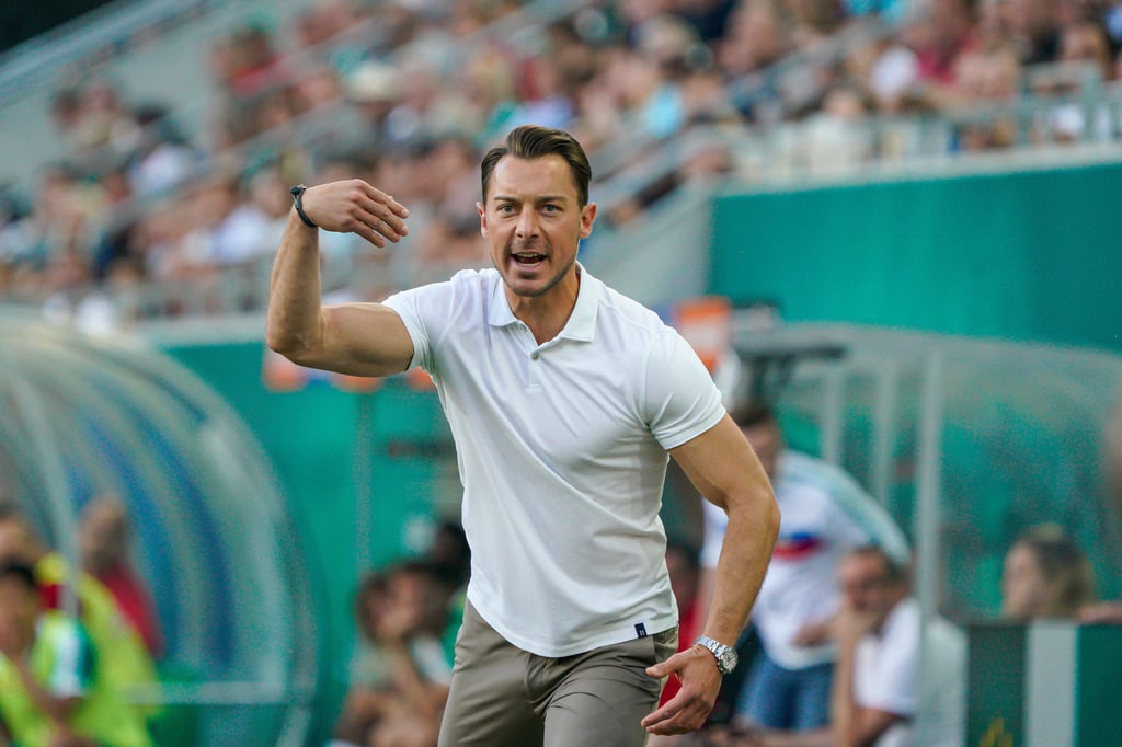 Matthias Jaissle hat seinen Vertrag als Trainer bei RB Salzburg verlängert.