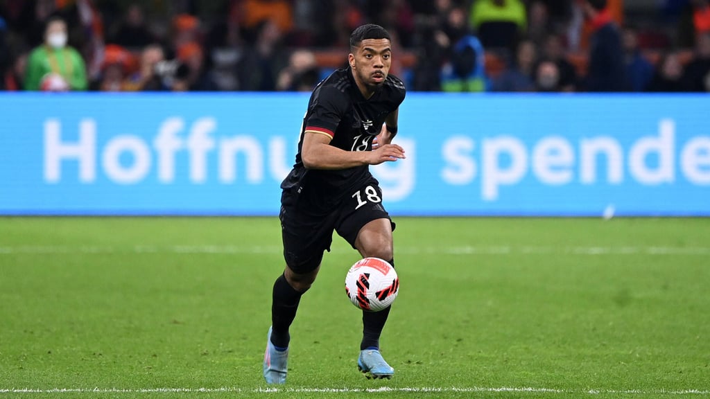 Benjamin Henrichs von RB Leipzig steht erneut im Kader der deutschen Nationalmannschaft.