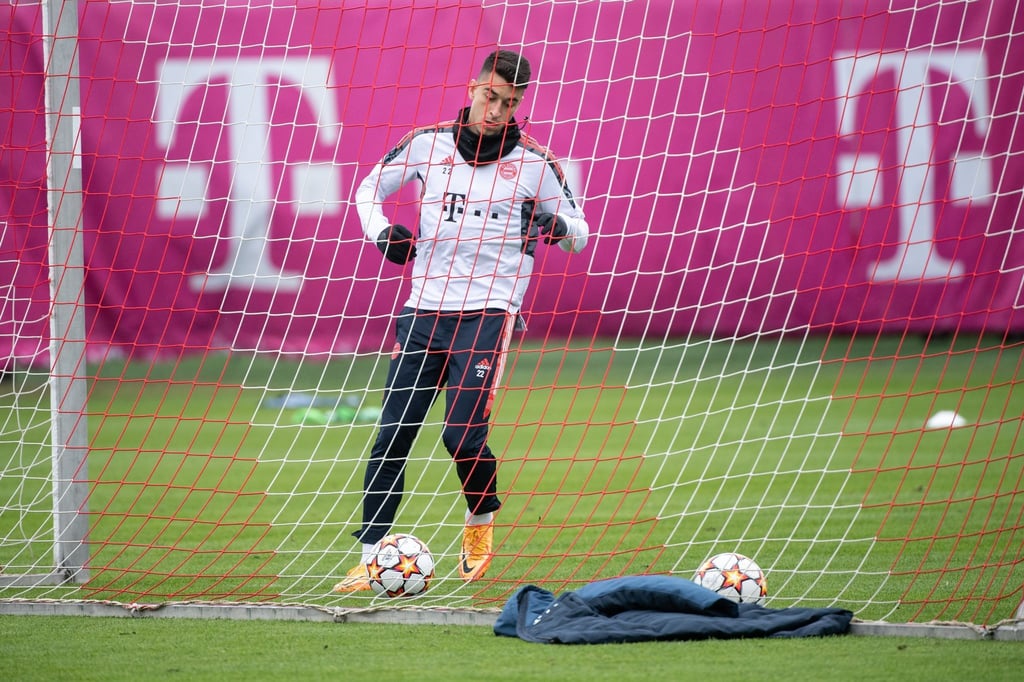 Ersatzspieler Marc Roca während eines Trainings an der Säbener Straße.