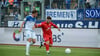 Sicherte sich mit dem 1. FC Magdeburg den Titel im Landespokal: Henry Rorig (l.), der mit den Blau-Weißen FCM gegen den FC Einheit Wernigerode (Gino Dörnte) siegte.