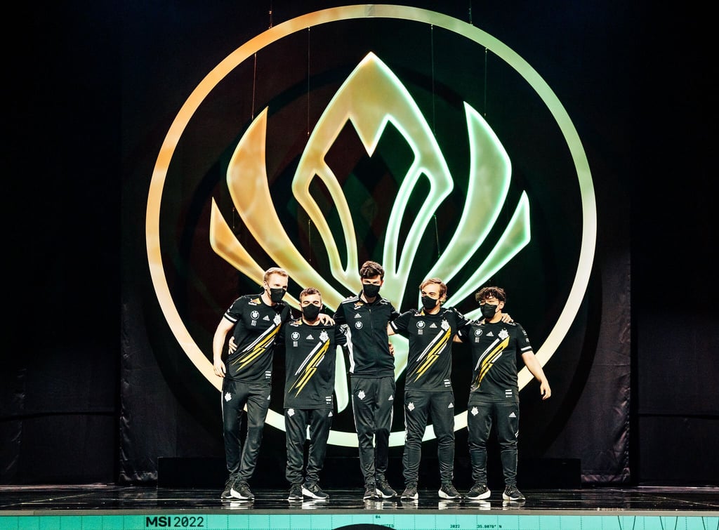 G2 Esports setzt sich beim LoL MSI gegen T1 und RNG durch und bleibt damit weiter ungeschlagen.
