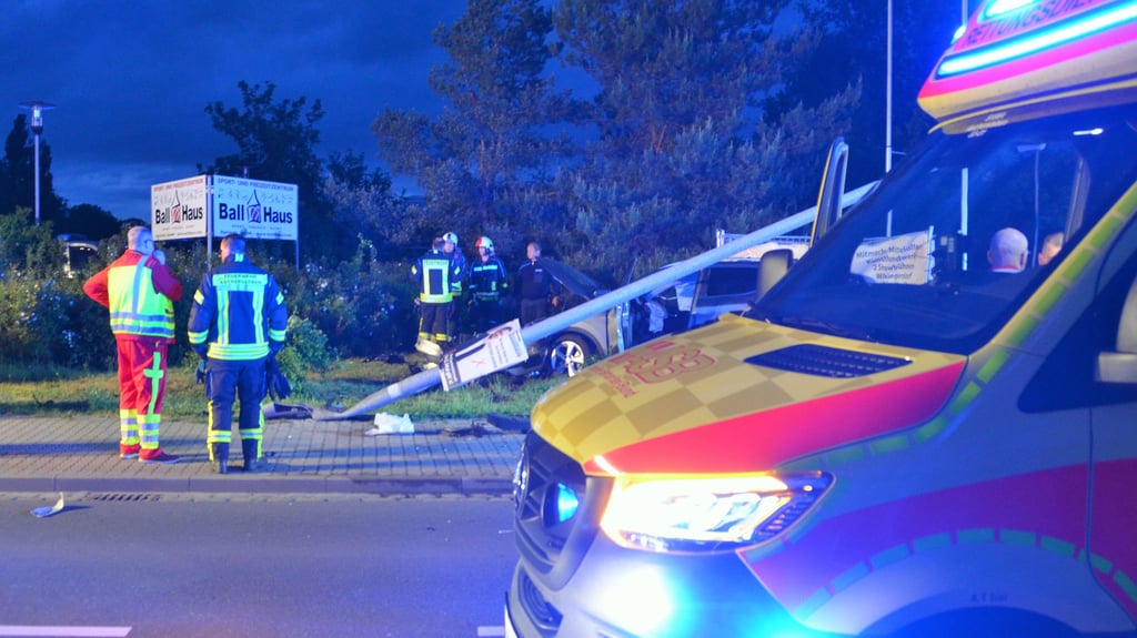 Ein Unfall mit Todesfolge gab es in der Geschwister-Scholl-Straße in Aschersleben.